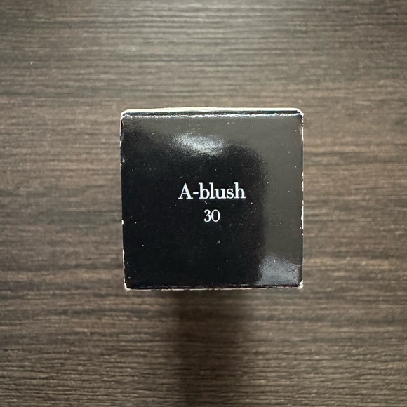 Armani Beauty A-blush Professional Liquid Face Blush - Picture 2 of 3